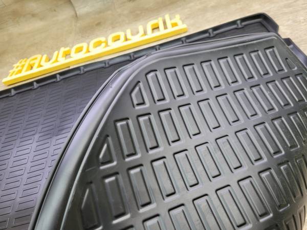 Коврик в багажник Hyundai Santa Fe  (2020-н.в.) 5 мест с бортиком